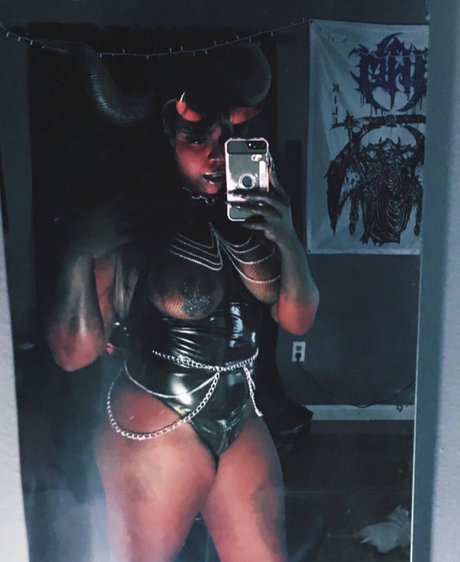 Gem Sapphir leaked onlyfans nudes