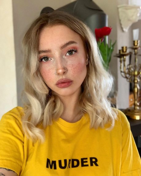 Caelyn Mathews onlyfans tits