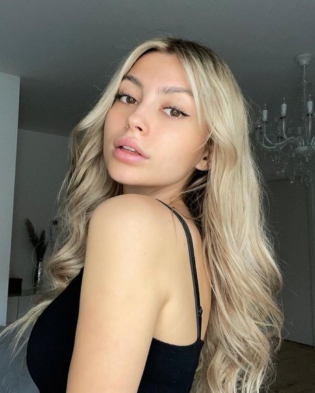 Linabmn onlyfans nudes