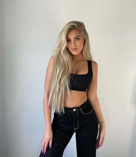 Milou Tamara Roes onlyfans.