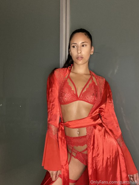 Sabrina Guetshaa only fans sex