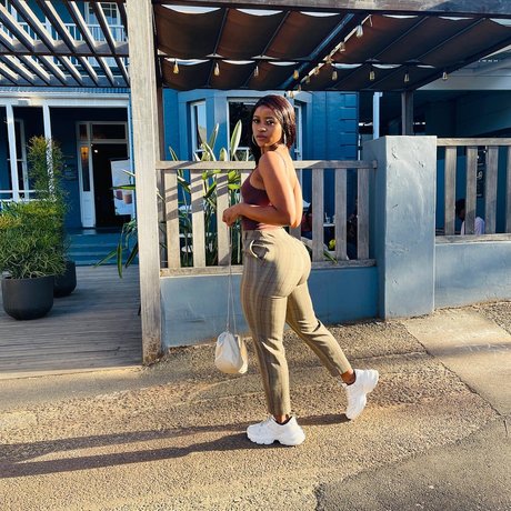 Sharon Gambu only fans pic