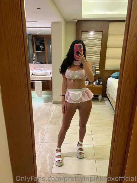 Pretty In Pink xox s onlyfans pics