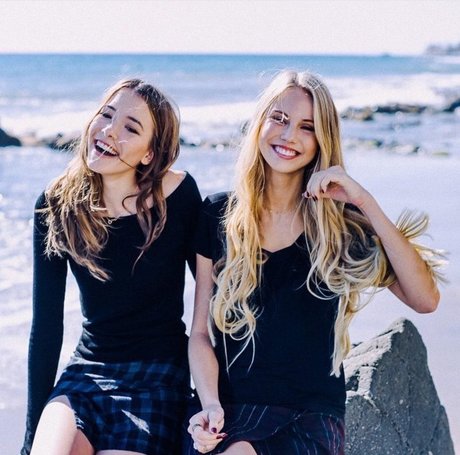 Scarlett Rose Leithold onlyfans free