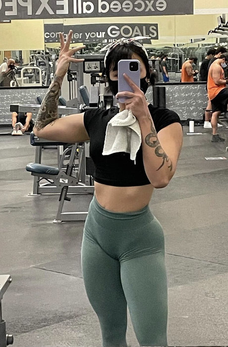 Tabi Lift only fans xxx