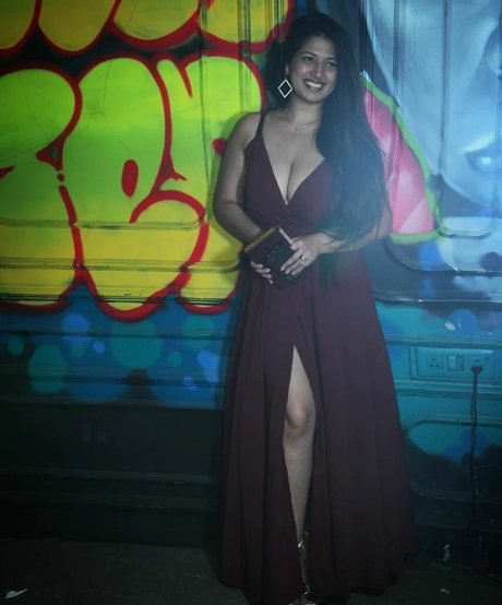 Rasha Kirmani onlyfans leak ass