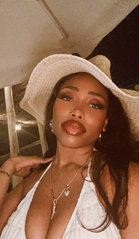 Chaotic Allure onlyfans porn leaks