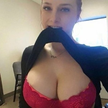 Tay Michele boobs onlyfans