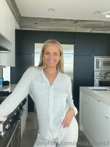 Alexa Adams onlyfans leaj