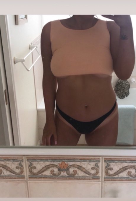 Courtney Maloney onlyfans porn leak