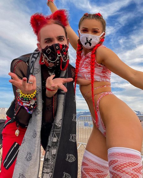 Sunflowerraver onlyfans naked