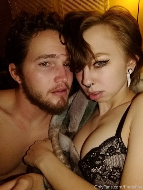 Steezy Tour onlyfans nude leak