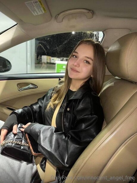 Innocent Angel Free onlyfans leajs