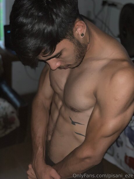 Big Eze23 only fans porn