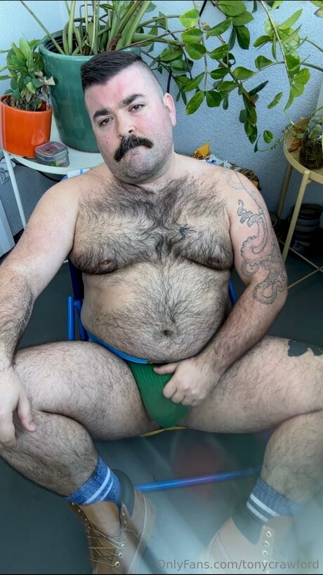 Tonycrawford onlyfans striptease