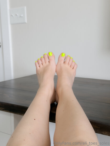 Ali Toes Soles onlyfans naked