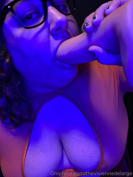 Theviviennedelarge onlyfans leak xxx