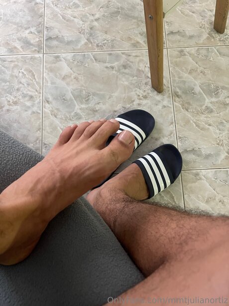 Mmtjulianortiz onlyfans strip tease