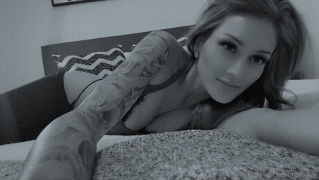 Sjoyyy strip onlyfans