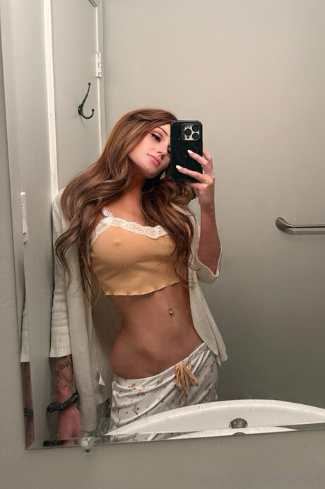 Sjoyyy onlyfans star