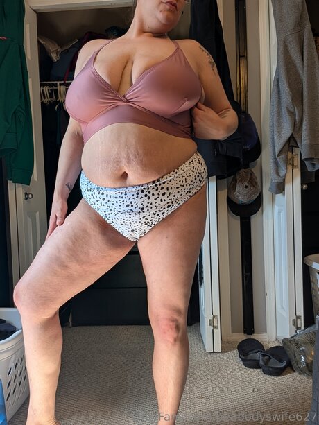 Peabodyswife627 nudes onlyfans leak