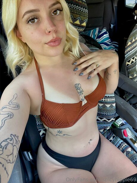 Spicyhippie69 onlyfans leaked sex