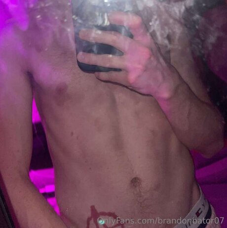 Brandonbator07 desnuda onlyfans