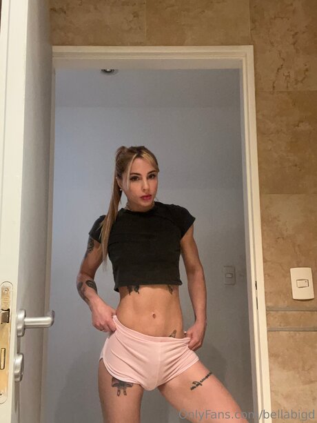 Bellabigd on onlyfans