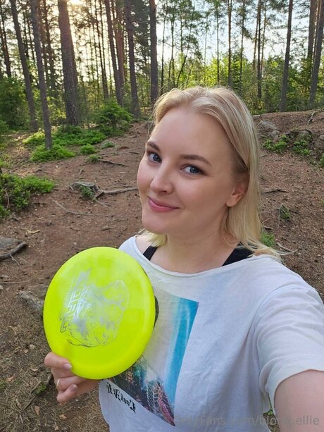 Blond Ellie leak onlyfans nude