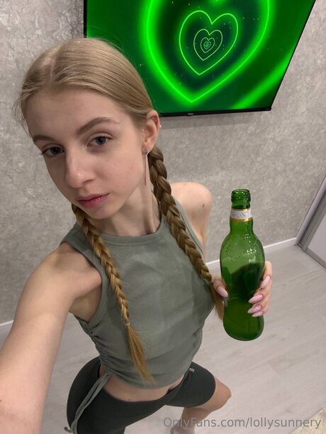 Lollysunnery sexy onlyfans