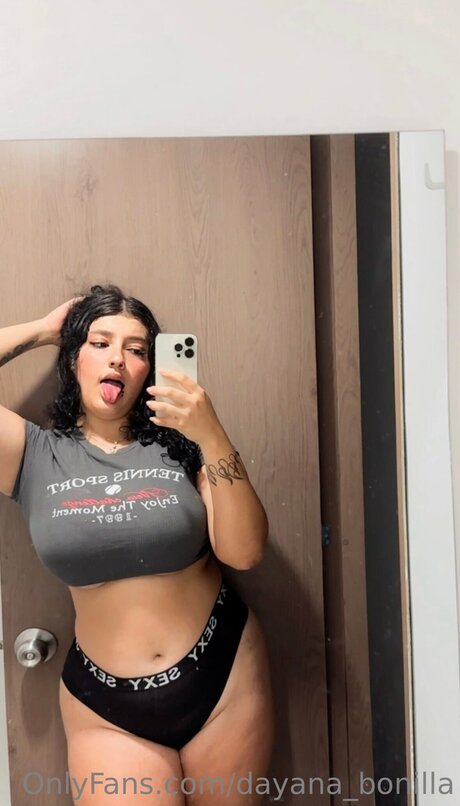 Dayana Bonilla nude porn onlyfans
