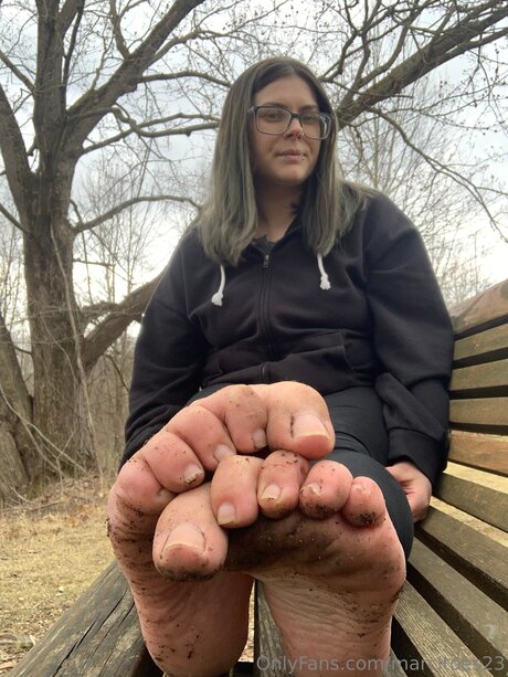 Marcitoes23 onlyfans tits