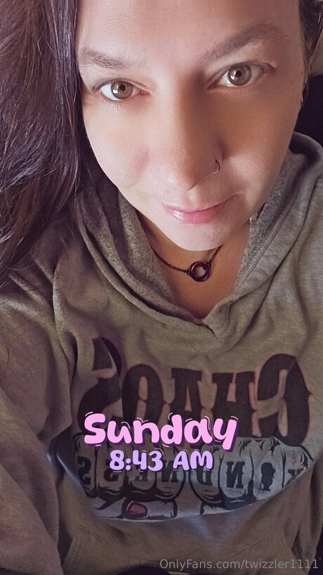 Twizzler1111 onlyfans strip