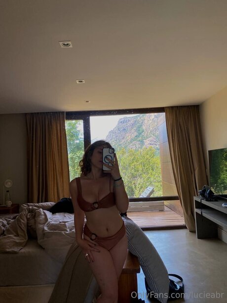 Lucieabr onlyfans nude pictures