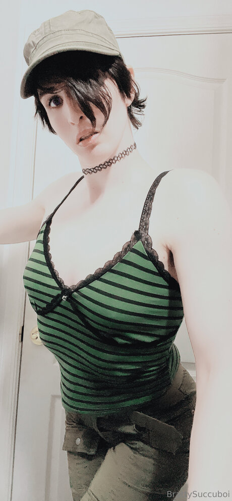 Tomboysuccubus onlyfans naked leak