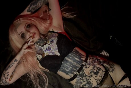 Etchasketchx naked onlyfans