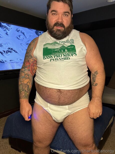 Snacksatanorgy nude onlyfans leak