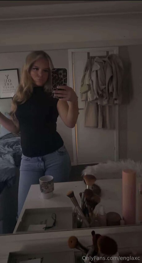 Englaxc leaked onlyfans photos