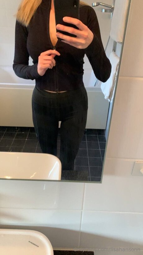 Lisahansonn onlyfans leaked sex
