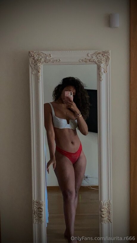 Laurita R666 nude onlyfans porn