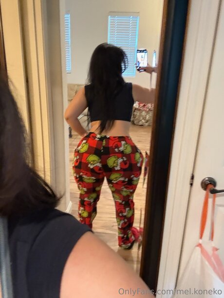 Mel Koneko only fans leaks