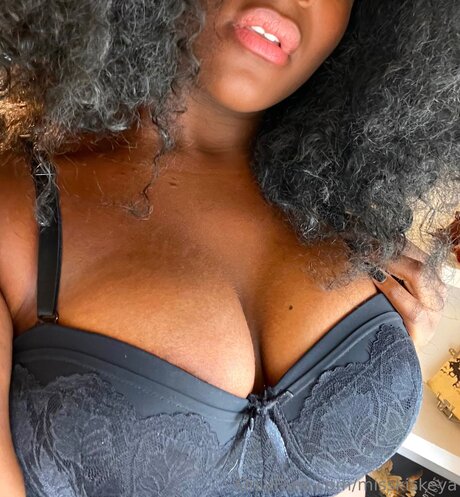 Hypnotik Kiskeya joi onlyfans