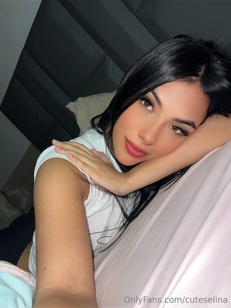 Cuteselina onlyfans hot