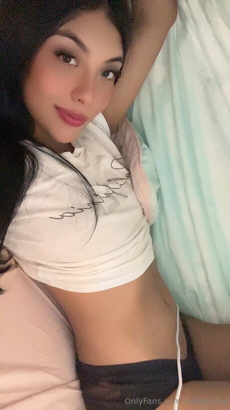 Cuteselina onlyfans nude tits