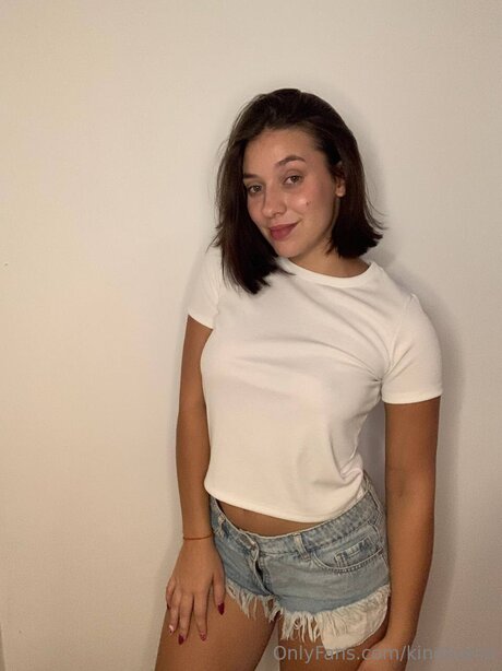 Kindluana en onlyfans