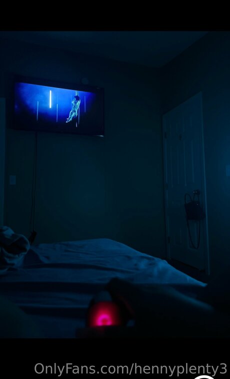 Jennytc onlyfans striptease