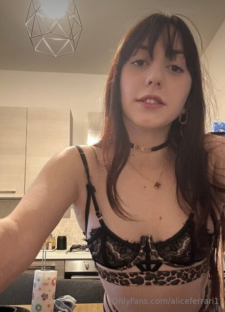 Aliceferrari1 nude onlyfans leaked