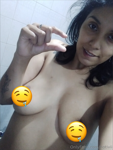 Hotivii only fans nudes
