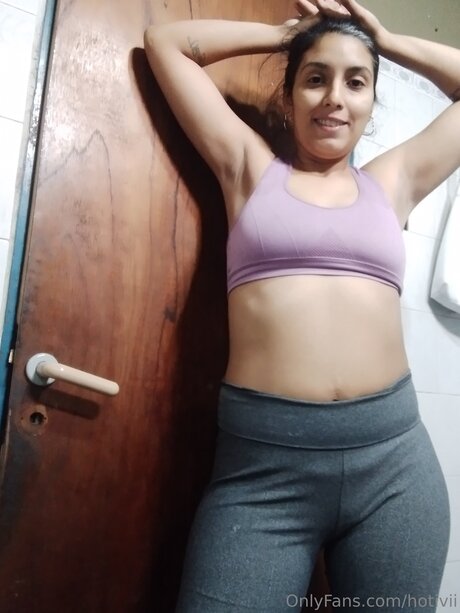 Hotivii onlyfans pic