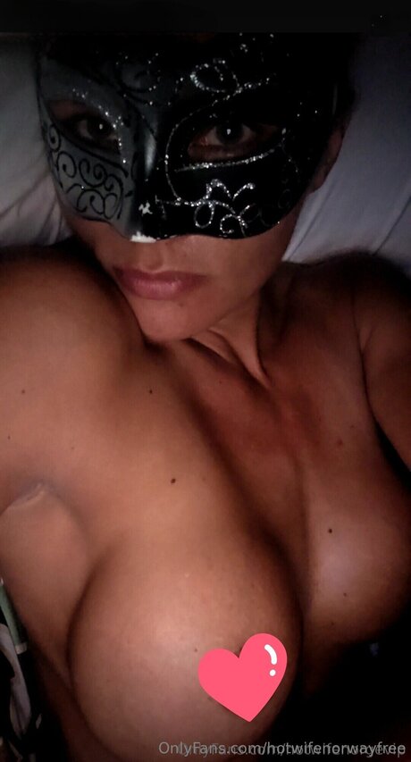 Hotwifenorwayfree onlyfans leak nudes